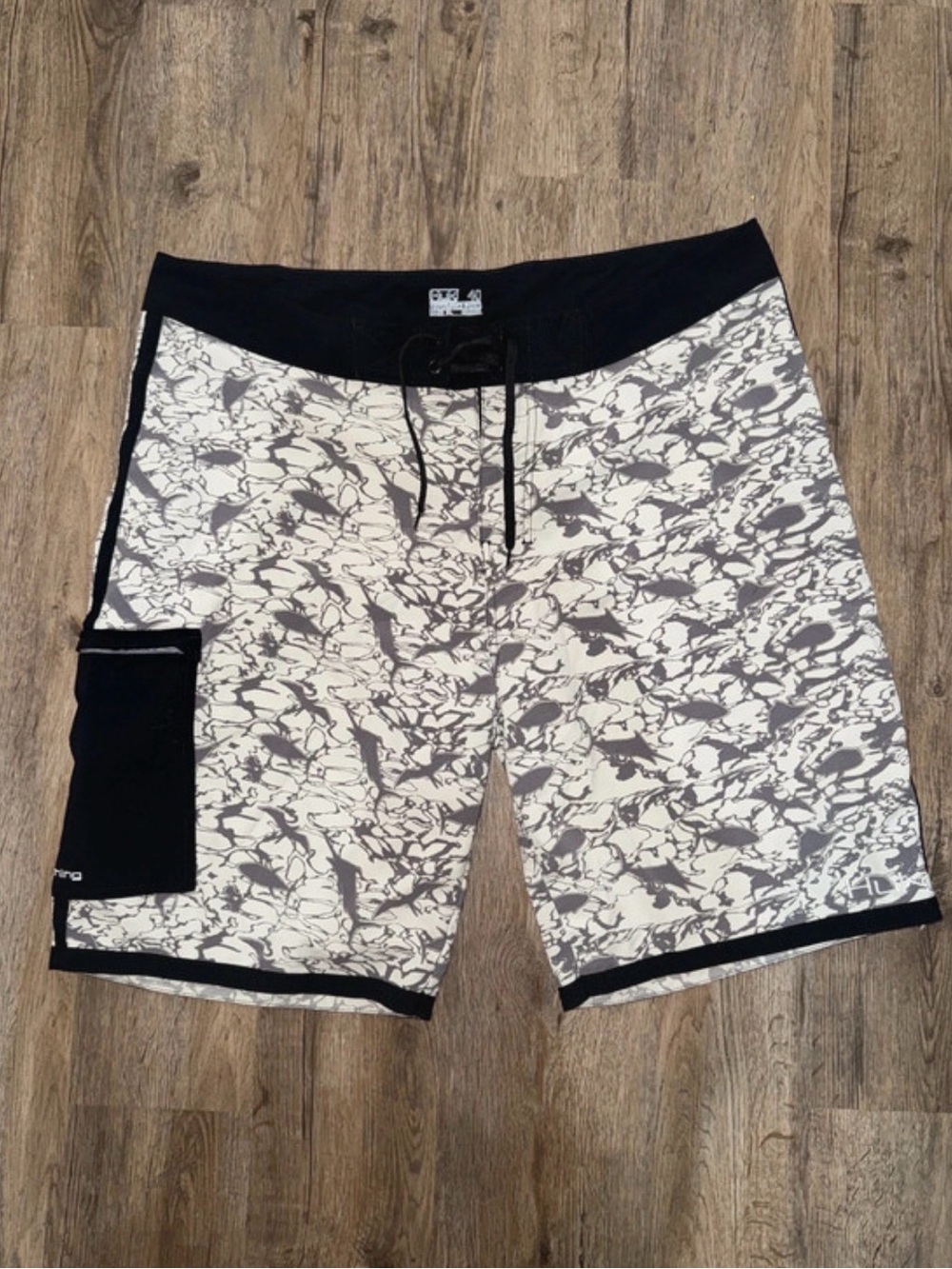 Huk White & Black Abstract Print Swim Board Shorts
